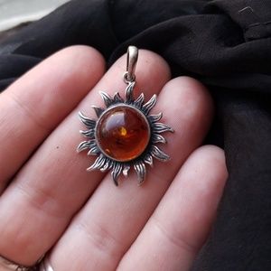 💛☀️Amber Sun Pendant☀️💛